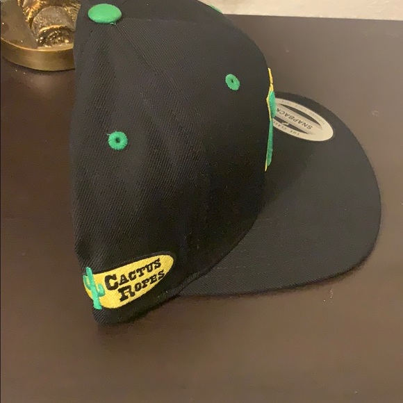 Never use - Picture 2 of 3